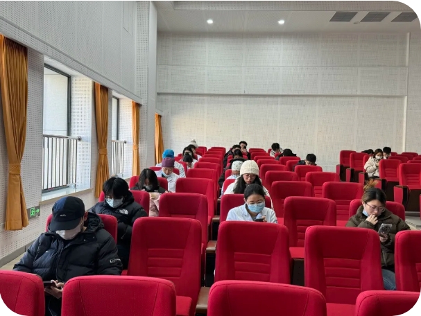 住培專欄 | 以考促學(xué) 查缺補漏 我院啟動2025年住培結(jié)業(yè)摸底考試季